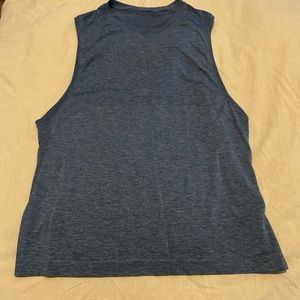 Men’s Lululemon Metal Vent Tech Sleeveless Shirt. Size L. Color tempest blue